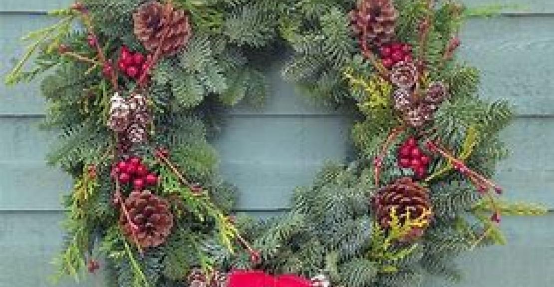 Christmas Wreath Making Workshop Woolacombe Village Hall North Devon Hospice