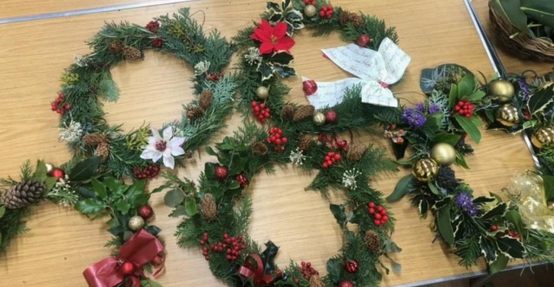 Wreath Making Workshop Woolacombe in aid of the North Devon Hospice