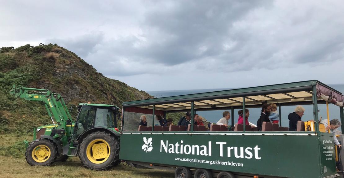 Tractor and trailer safaris to Bull Point Mortehoe