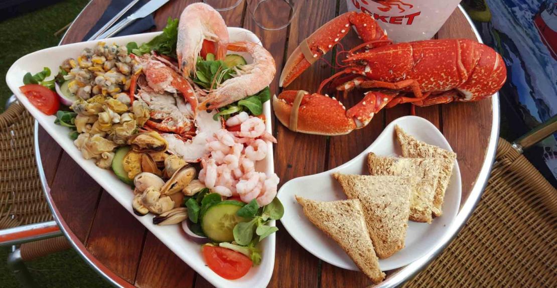 S & P Fish Shop and Cafe Ilfracombe Harbour North Devon