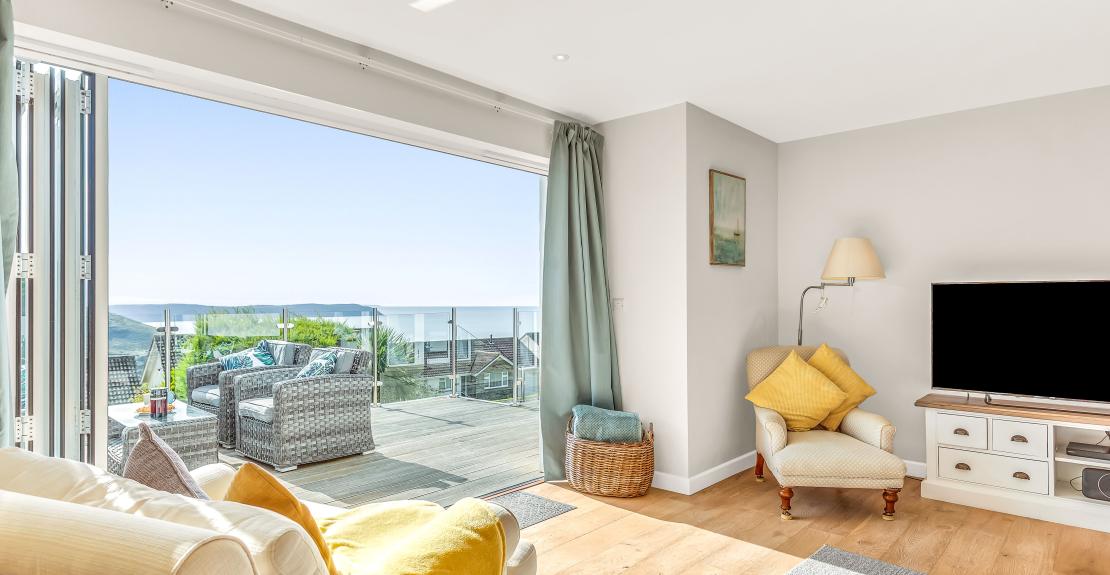 Cottages on the Coast Offer Easter 25
