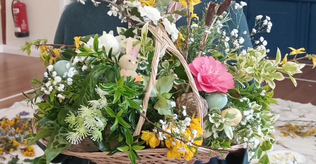 Easter Flower Workshop in aid of North Devon Hospice Woolacombe 