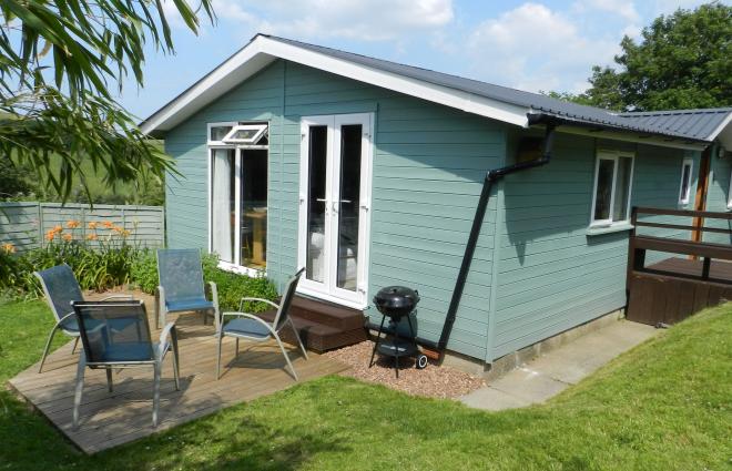 The Chalet In Croyde Self Catering Holiday Accommodation with Garden 