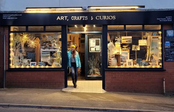 West Country Arts, Crafts & Curios, Woolacombe, a little art and craft gallery by the sea