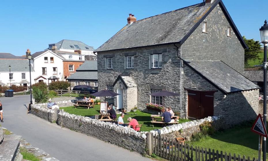 Town Farmhouse Mortehoe Guest House, Tea Rooms and Tea Gardens