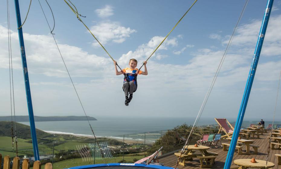 Bungee trampoline 