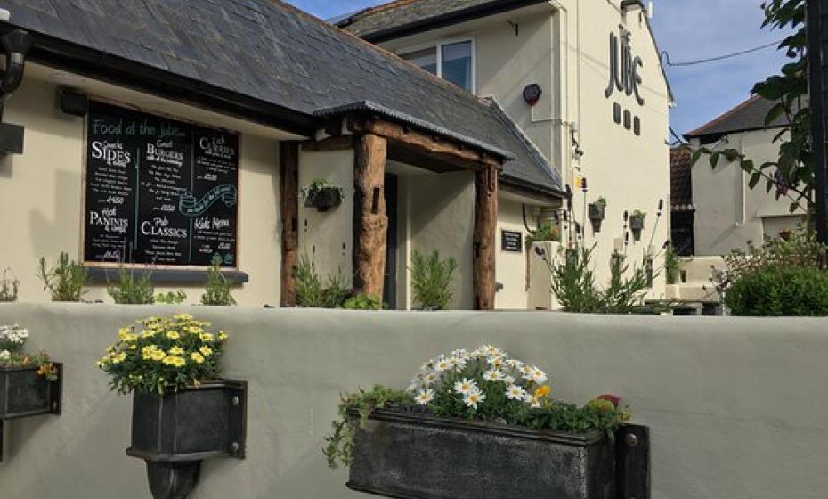 The Jube Pub in Woolacombe