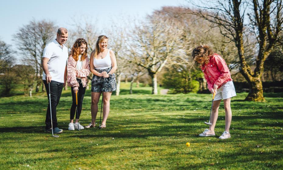 Golf at Golden Coast Leisure Park