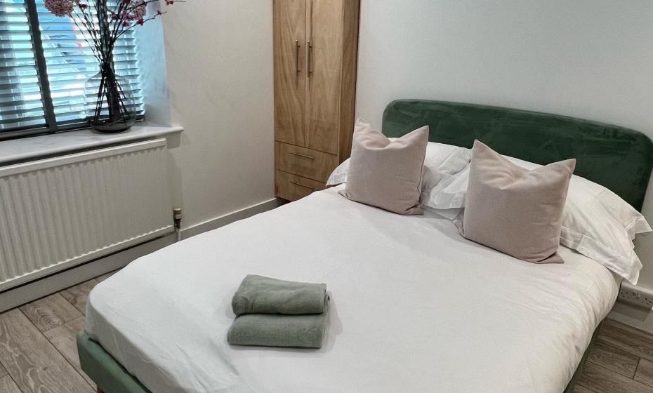 Seablue Snug a cosy studio in central Woolacombe with parking