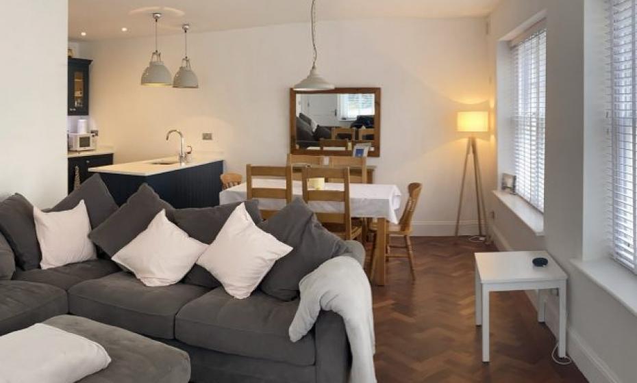 Self Catering accommodation in the heart of Woolacombe village, close to the beach