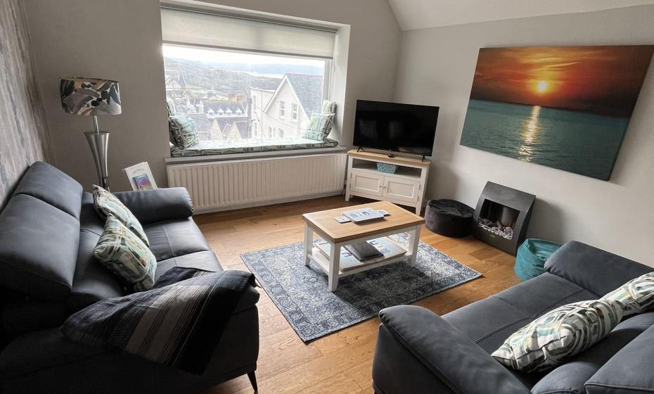 6 Avalon Court Self Catering Apartment with sea views close to Woolacombe Village and Beach