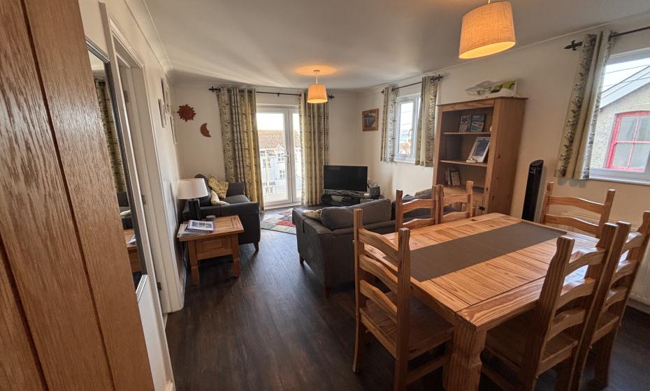 Belle Vue apartment living room