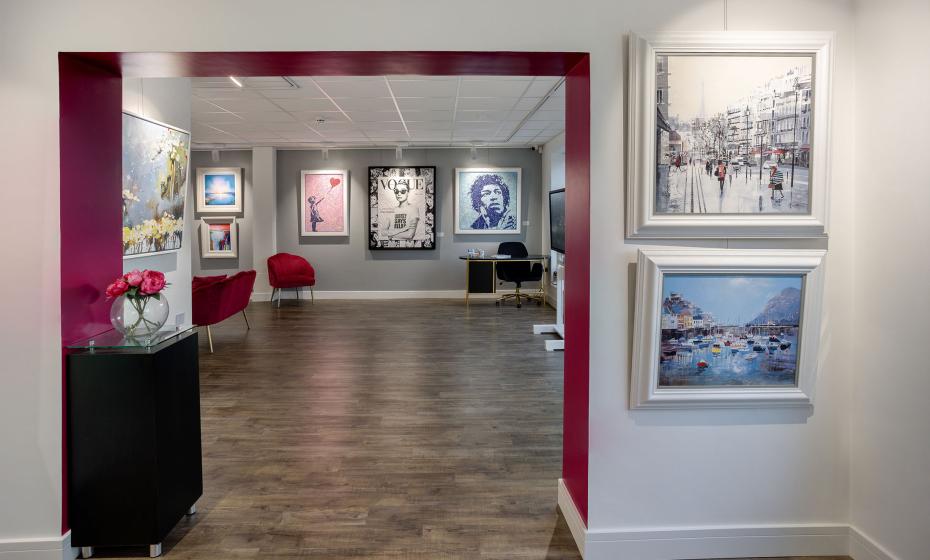 Magenta Fine Art Woolacombe display