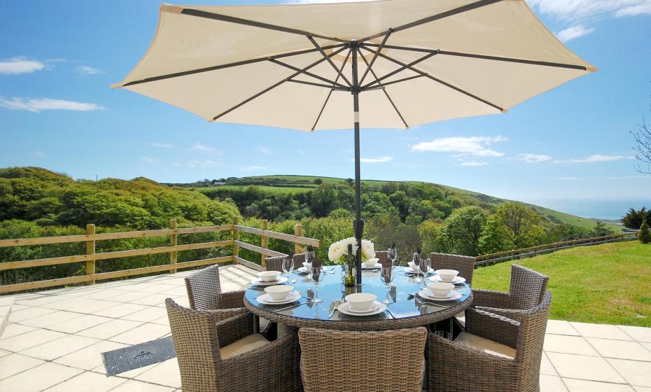 Hazelmere Woolacombe self catering house with patio and sea views